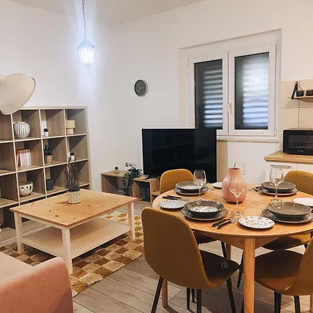 Kana Apartmán *